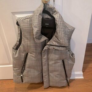 Mackage jacket. Size 44 brand new never worn